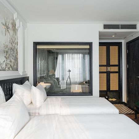 Paradise Suites Truc Bach Lake Hanoi Exterior photo