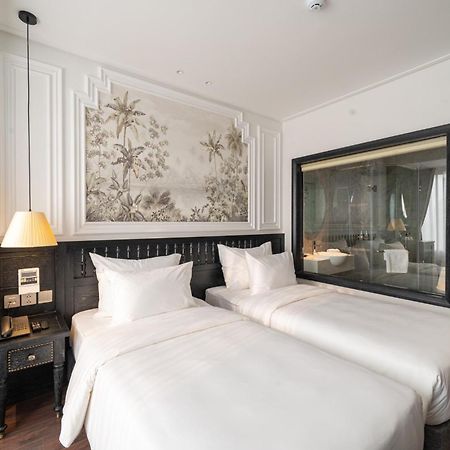 Paradise Suites Truc Bach Lake Hanoi Exterior photo